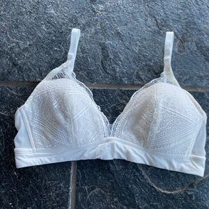 Auden Lightly Lined Bralette Wireless Triangle White Lace Women's Large